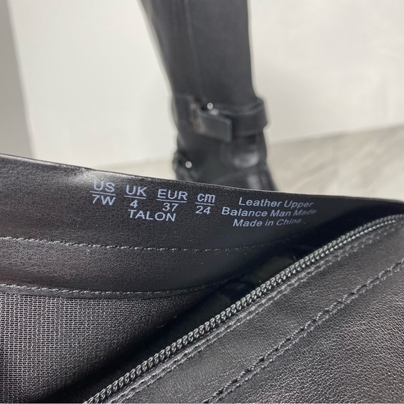 Naturalizer Talon Black Leather Buckle Boot 7W - Picture 11 of 14